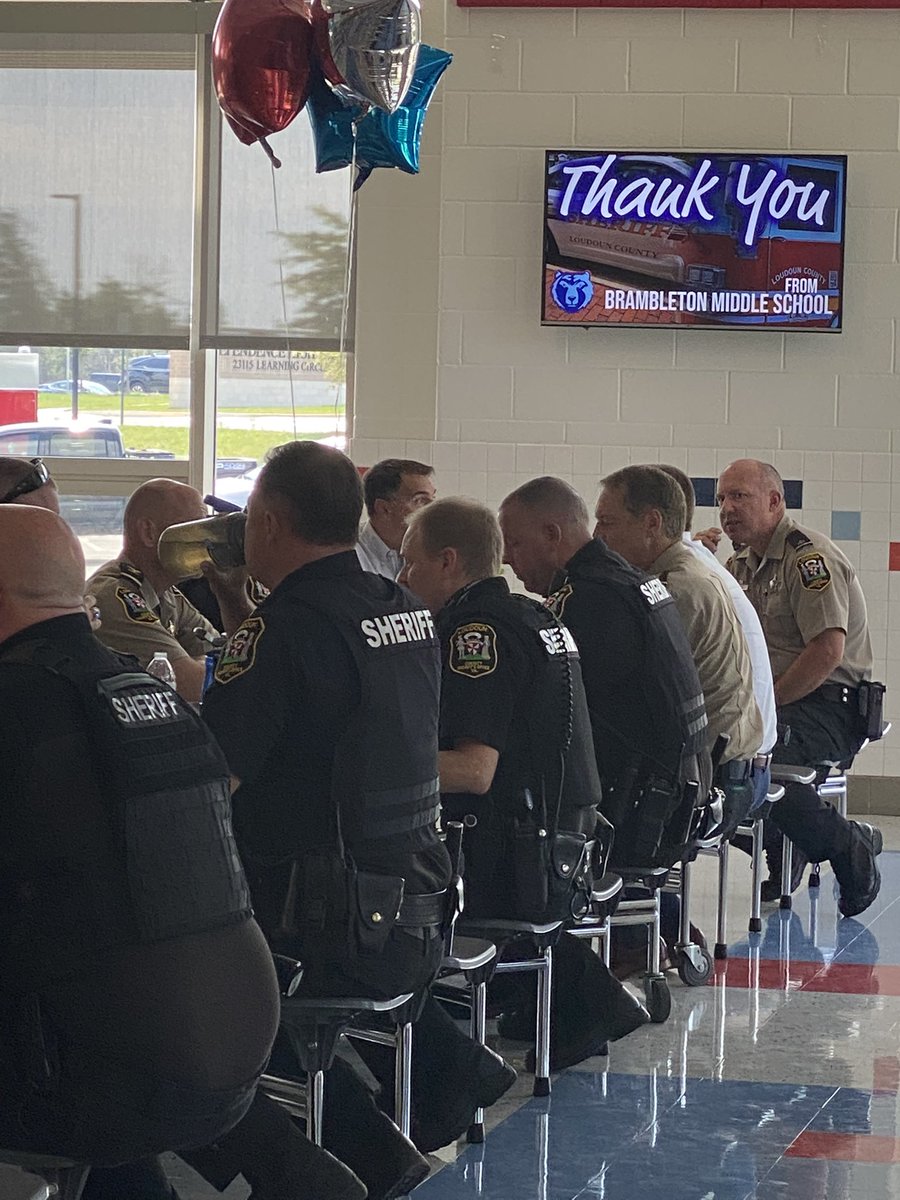 LcpsSharma's tweet photo. @BAM_MS_Official is blessed and grateful for the services of these heroes. Just a small way to express our gratitude to the Loudoun county firefighters and police officers for keeping us safe everyday @LoudounFire @LoudounSheriff @rdawson2213 @rhrimmel @kellie_koptish #Bamserves https://t.co/T2RepefBYq