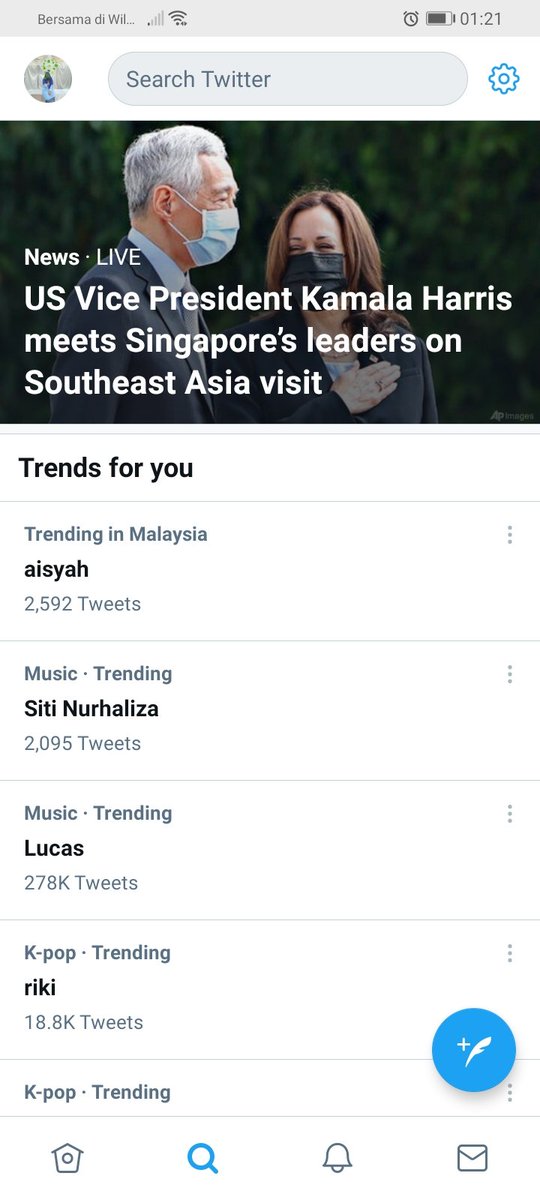 anisswahida's tweet photo. Oh my god its trending😍Happy birthday aisyah❤️ https://t.co/cGw1Upi6Mo