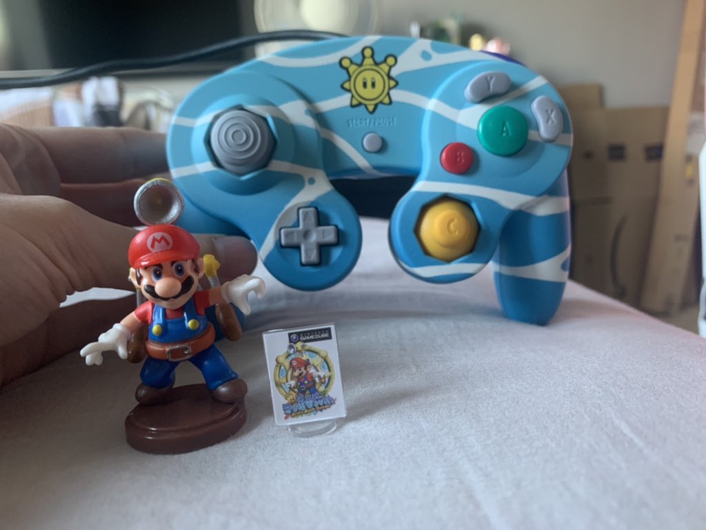 Celli0's tweet photo. @ControlInColor is a legend, makes absolutely insane controllers, love it so much! https://t.co/gdWW4Uq0ta