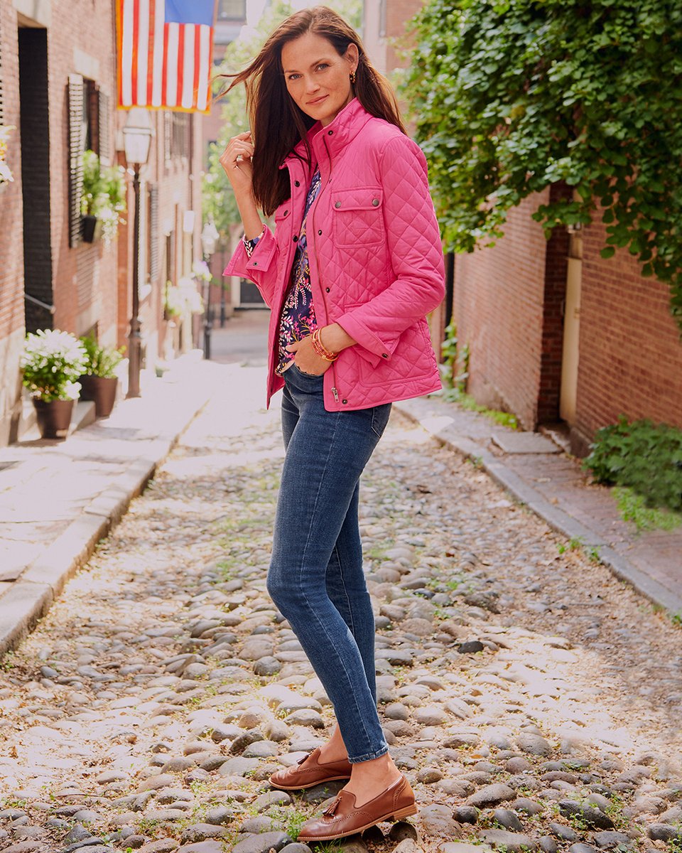 Feel-good fall is here! Photographing on location in our hometown of Boston just felt so right for what we call SMILE-WORTHY STYLE. 💗 Shop #newarrivals NOW: bit.ly/3DdapjR #mytalbots #falloutfits #boston #beaconhill #modernclassicstyle
