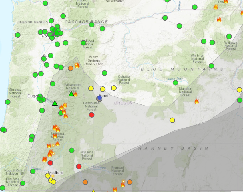 OregonDEQ's tweet photo. DEQ extended an #AirQuality advisory today for Southern and Central Oregon through at least Wednesday. Counties under advisory: @JosephineCounty @JacksonCountyOR @KlamathCountyPH, @DeschutesCounty, Lake County. More: https://t.co/yCWmMKOthZ #RoughPatchComplex #MiddleForkComplex https://t.co/R4dzY5NuG1