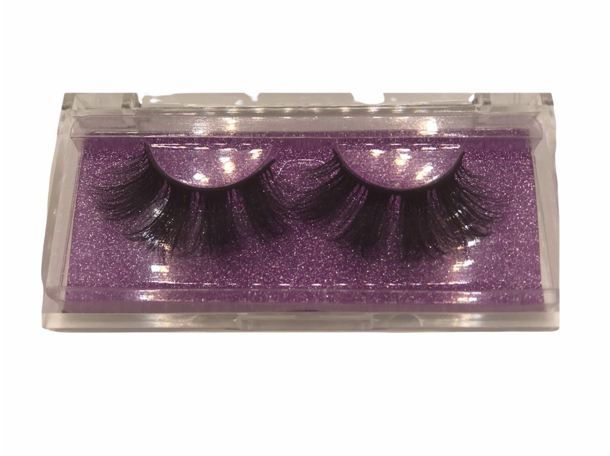 LashesByKingLLC's tweet photo. Hey Ladies These Lashes are an absolute must have 😍
This Collection of Mink lash strips are 3D and 4D
Easy to apply, and reusable up to 20x and are just $10 a set
Tap the link to grab yours today ⬆️⬆️⬆️
#lashes #minklashes #lashesbyking #minkcollection #lashesbykyng #divine https://t.co/62JdsN1qOh