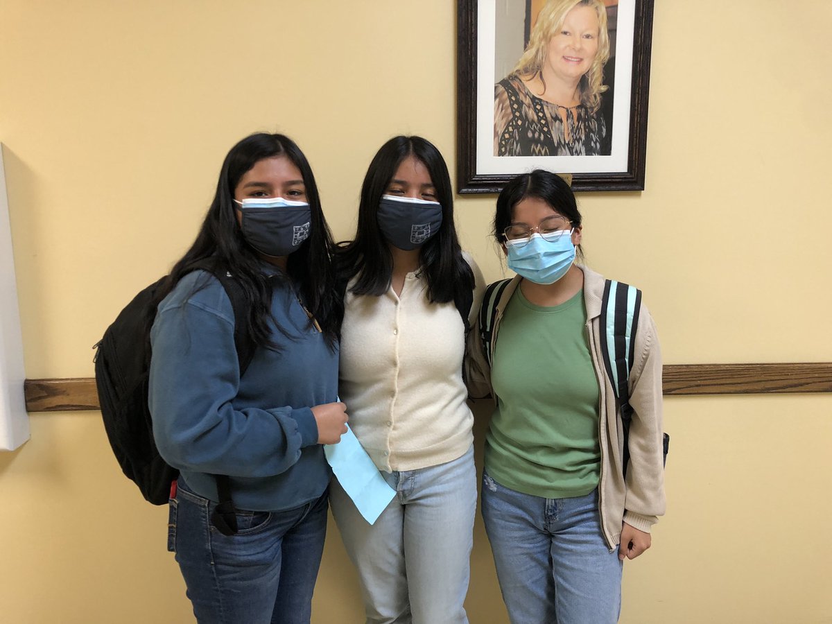 HHSClass2025 tweet media