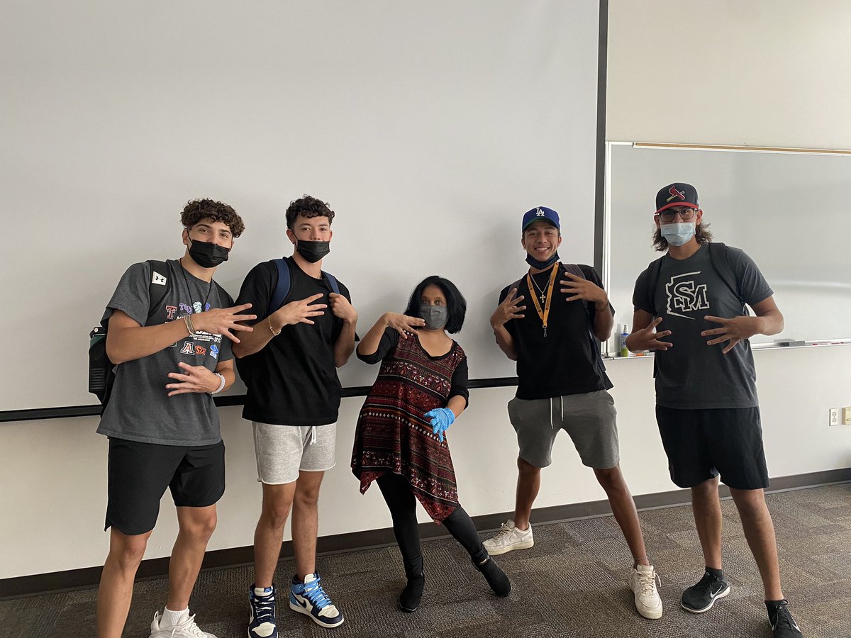 #PicksWithProfs <a href="/eric_perez18/">Eric Perez</a> <a href="/GarciaLuis2021/">Luis Garcia</a> <a href="/Josaiah14/">Josaiah</a> <a href="/SoMtnBaseball/">South Mountain Baseball</a>