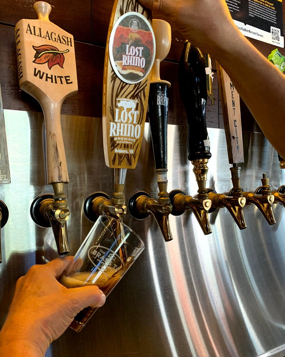 brasstapfitz's tweet photo. One of our most frequently asked questions is if we have root beer. The answer is yes! We have Lost Rhino's non-alcoholic root beer on draft! It makes for a great root beer float too...
#brasstap #rootbeer #lostrhino #lostrhinorootbeer #draftrootbeer #draft #delicious #yum #beer https://t.co/NFtywQQoKS