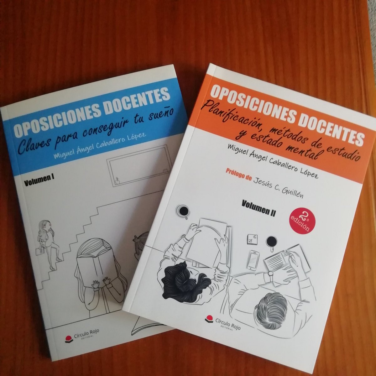 alfvalsan's tweet photo. Ya me han llegado!! 😀 Deseando empezarlos, vamos allá 💪💪 @TeacherMigue https://t.co/x3Hrp7bjoT