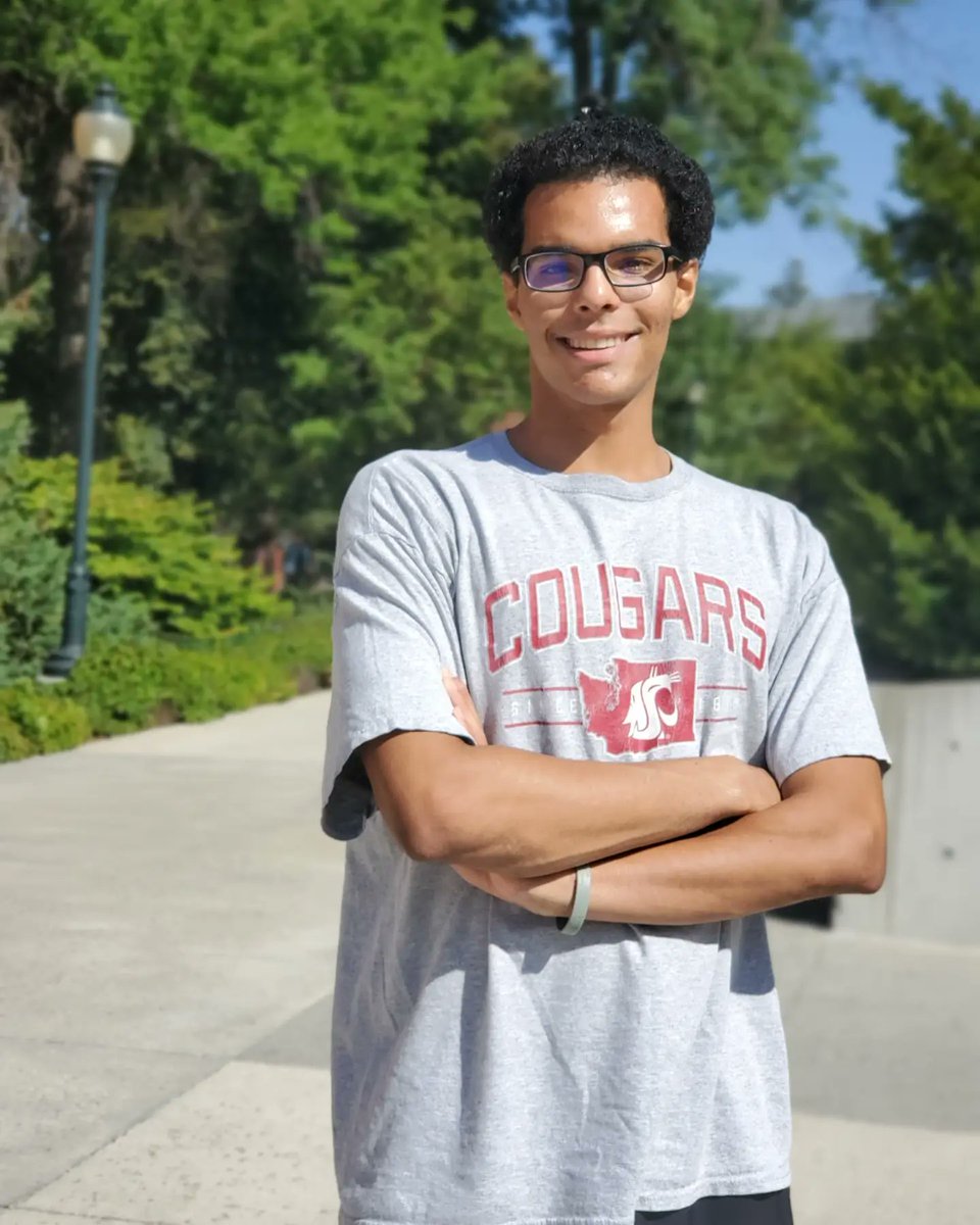 You're never too old for First-Day-of-School pictures. Time to make this senior year of college unforgettable. GO COUGS!!!
📷: @SquaboSays 
#GoCougs #Wazzu #AutismChoseMe