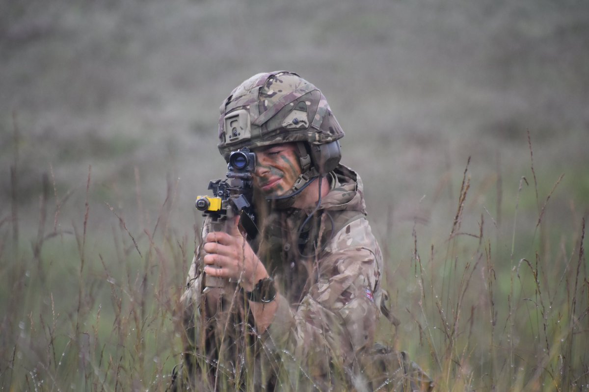 Some Monday motivation from the Cambrian Patrol Training Team. 

The scottish weather “adding” to the character building 💪 

Who is up for a new challenge 27 days a year ??? 

#NewSkills #Fitness #Training #Resilience #Logistics #Scotland #FailLearnWin