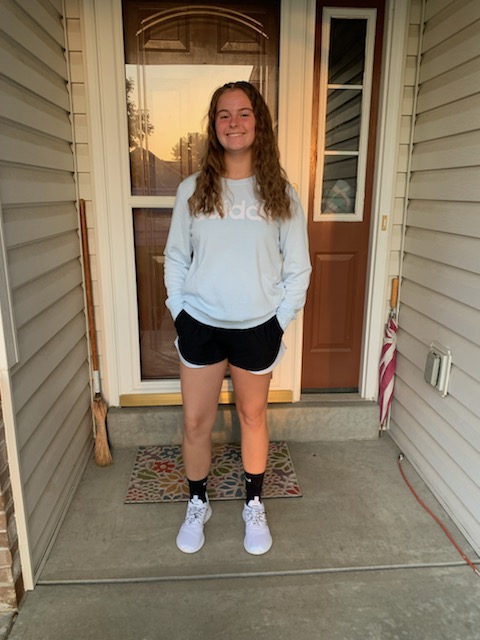 tabernathy583's tweet photo. #FZNFirstDay2021
@FZNPrincipal
First day Sophmore year! https://t.co/sfJY5ydjyo