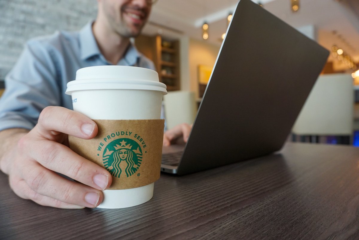 HyattPlaceMIA's tweet photo. May your ☕ be strong and your Mondays short 

#monday #hyattplace #miami #workcation #vacation #workweek #starbucks #coffee #mia #305 #hyattplacemiamiairporteast #staycation https://t.co/GURHNA6AfV