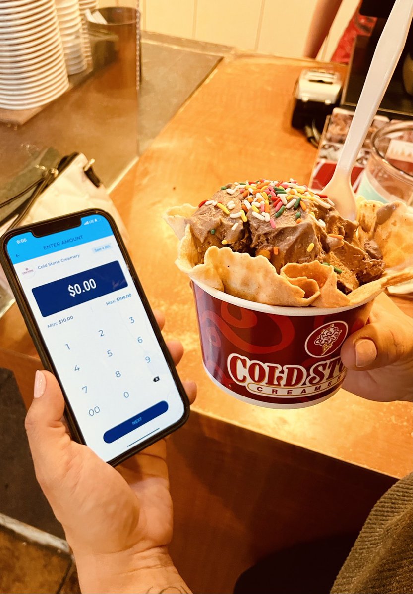 thesparklebabe's tweet image. Sprinkling on the savings today @ColdStone with #DashDirect 🍨 I saved 4.8% on my sweet treat and I paid with $DASH #wafflebowlorbust