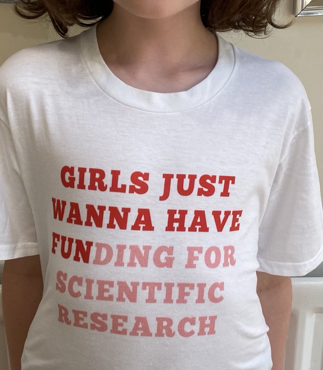 My daughter’s pretty cool 😎 👩🏼‍🔬