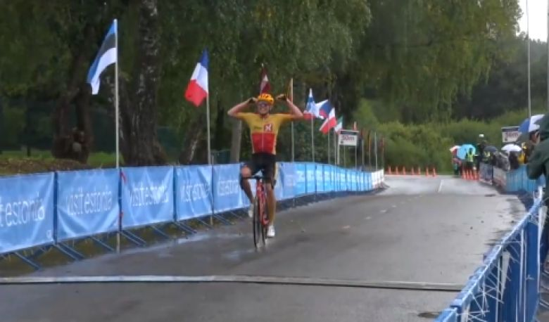 ProCyclingInfo's tweet photo. 🚴♂️@BalticChainTour 3rd st @oskarmjohansson
GC @LaurencePithie
🚴♂️#CCCTour 3rd st @stachu7680253
GC #MaciejPaterski
🚴♂️#AzerbaijanNC @MikayilzadeMusa
🏆🏆🏆🏆🏆🏆🏆🏆🏆
🥇🥇🥇🥇🥇🥇🥇🥇🥇
🍾🍾🍾🍾🍾🍾🍾🍾🍾 https://t.co/TXm94vwFEx