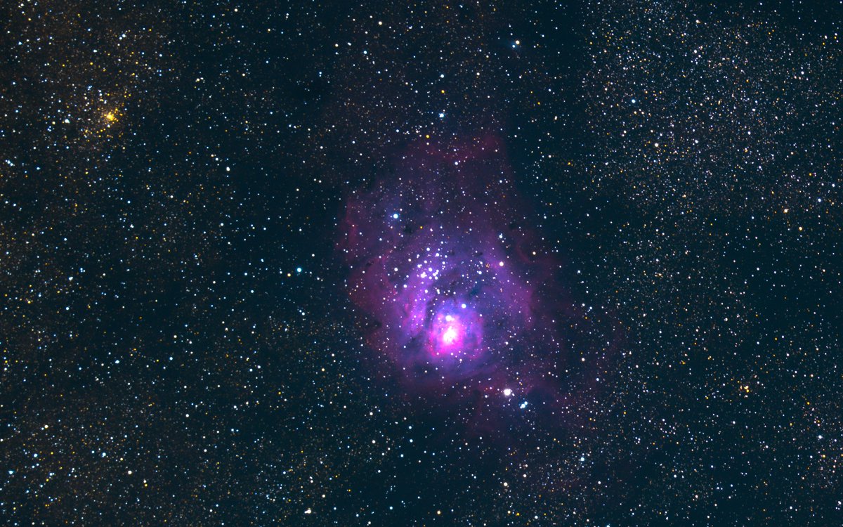 SchoberScience's tweet photo. Lagoon and Trifid nebulae from last week. Considering how close they were to the horizon, they came out pretty well. https://t.co/dYQSTvrVzE