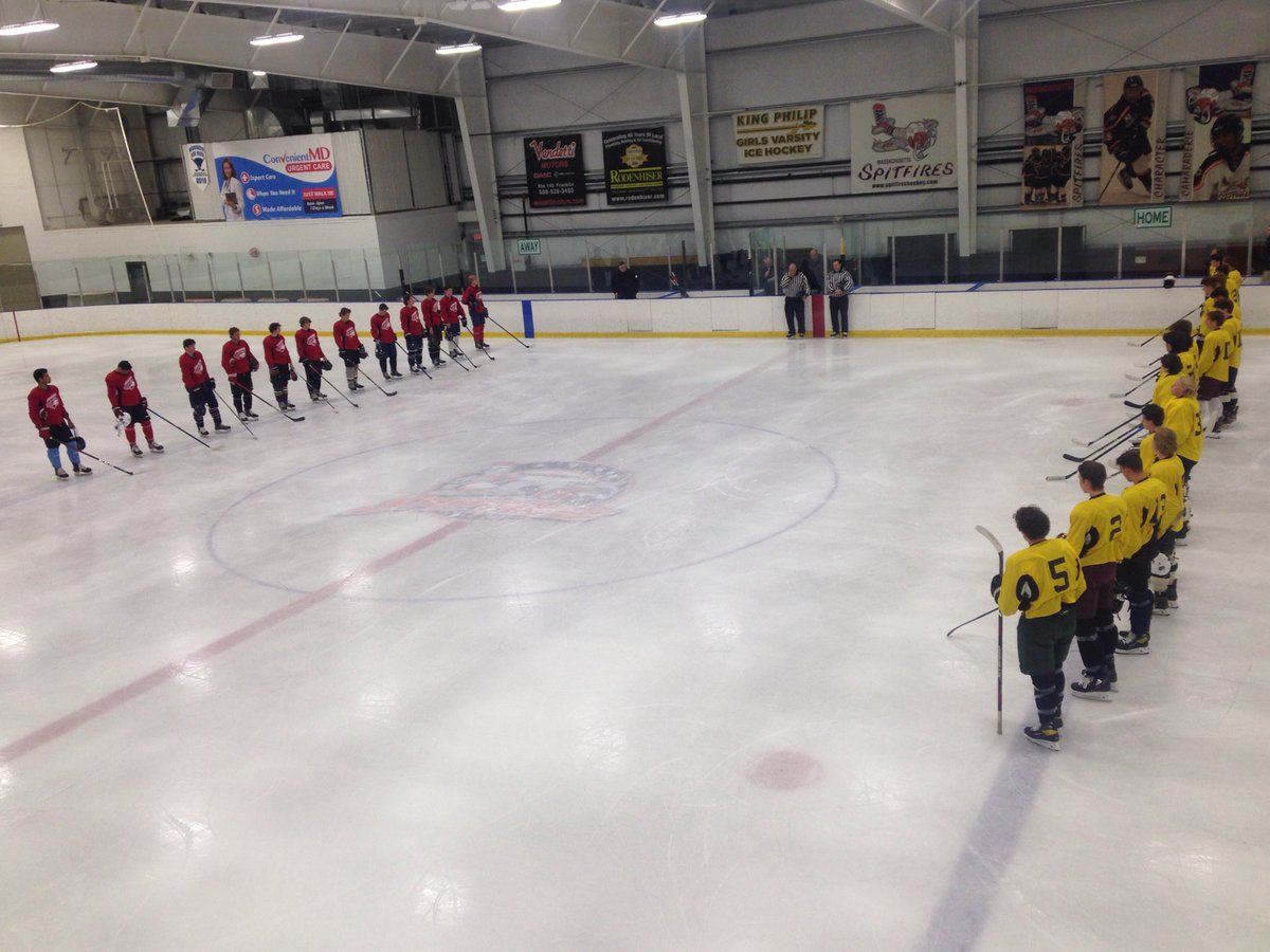 Moment of silence for Jimmy Hayes before Foxboro Prep League championship game