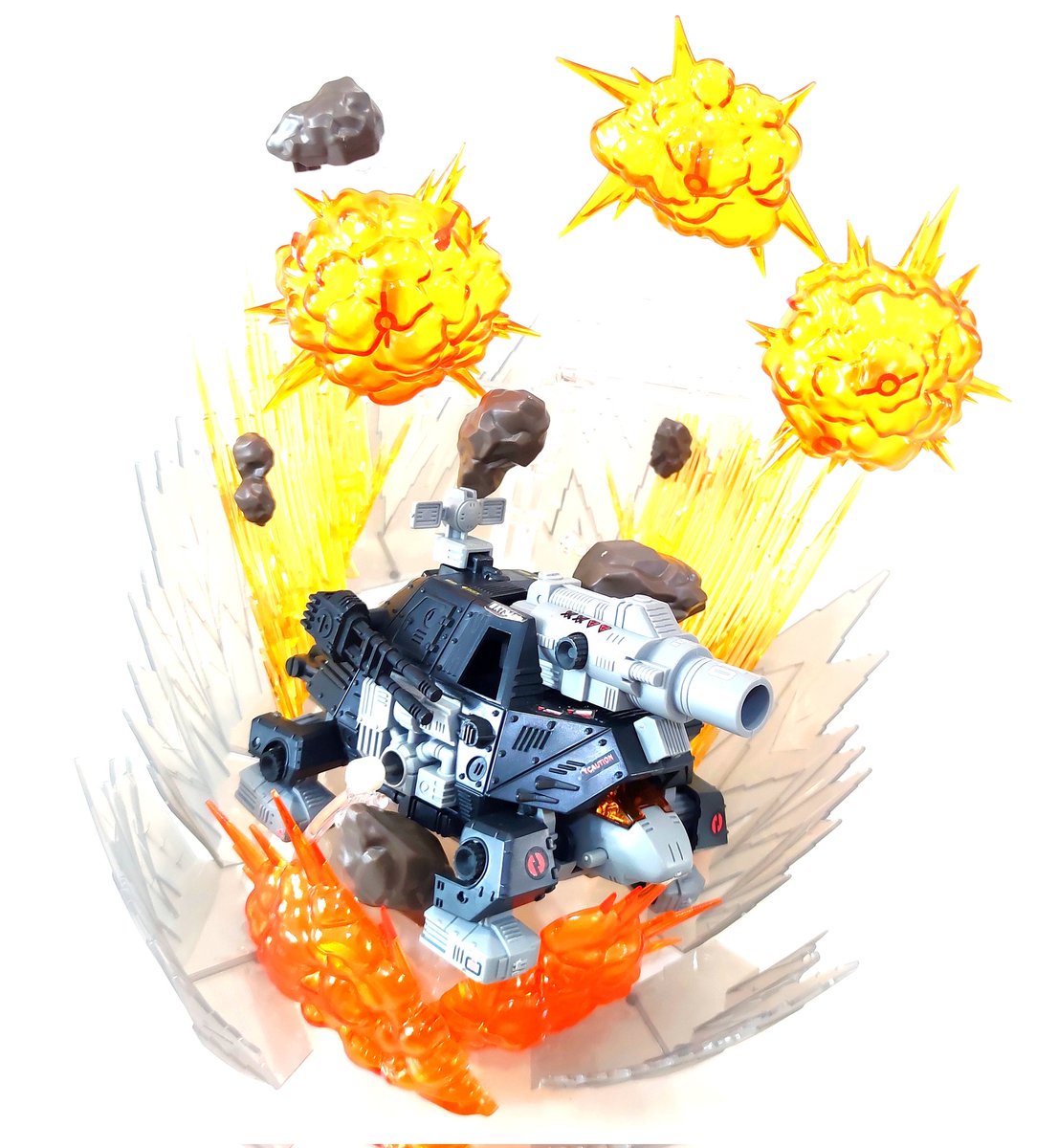 LesterLucifer1's tweet photo. Zoids in battle. 

#zoids #zoikoro #effects https://t.co/5TxdlgBajD
