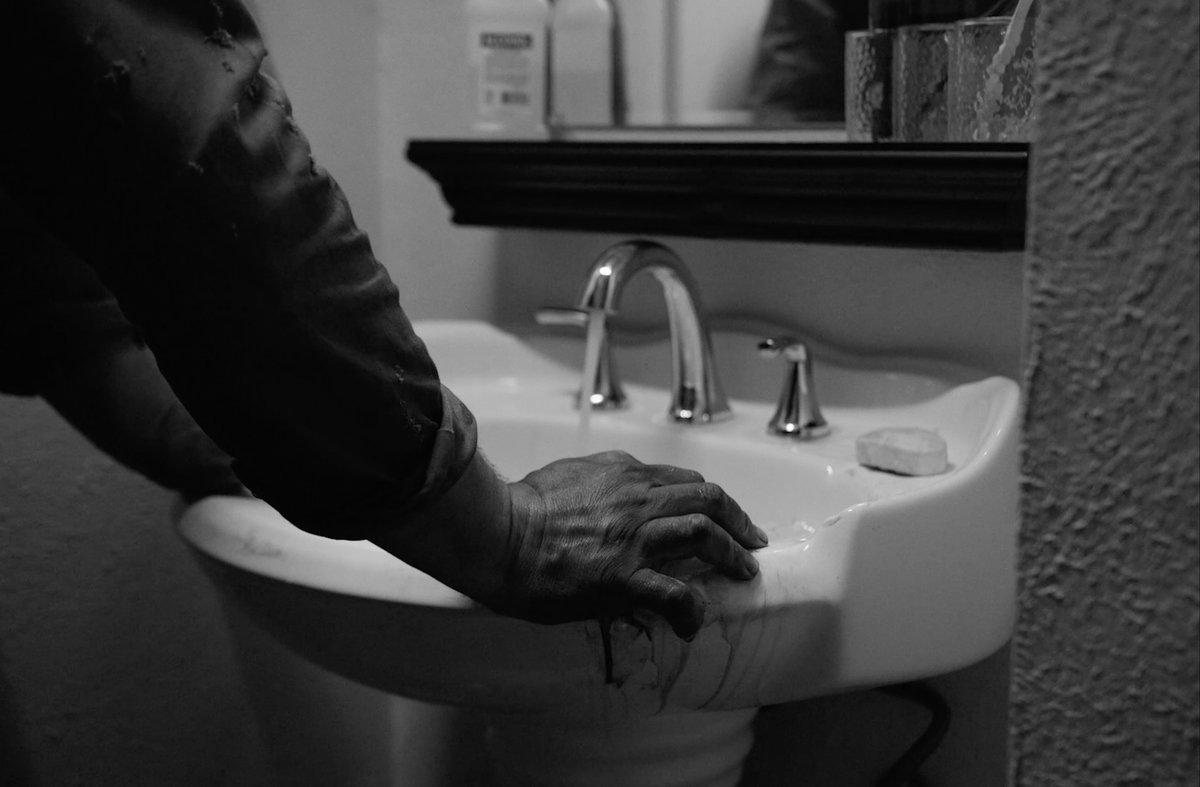 After months of struggling with crippling arthritis, a former mechanic attempts to regain his identity as a working man with purpose.

Celebrate <a href="/mercedelizondo/">Merced Elizondo</a> and his film <a href="/manosdeorofilm/">Manos De Oro</a> at our virtual film festival on September 18th.
#NFMLA Tickets:
newfilmmakersla.com/events/event/s…