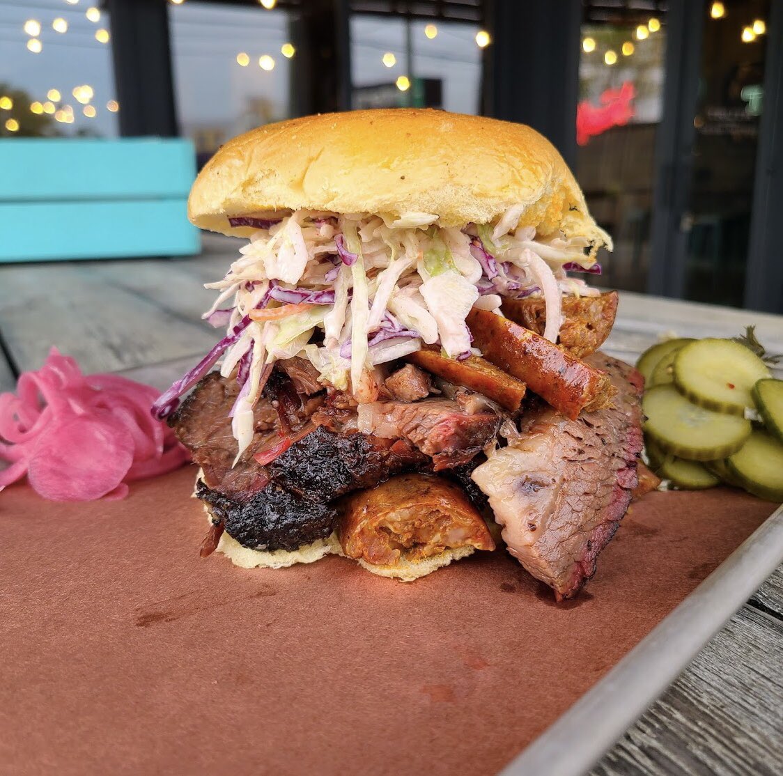 TopHoustonEats's tweet photo. Truth BBQ   110 S Heights Blvd, Houston TX 77007 https://t.co/Sba5D8CEeT