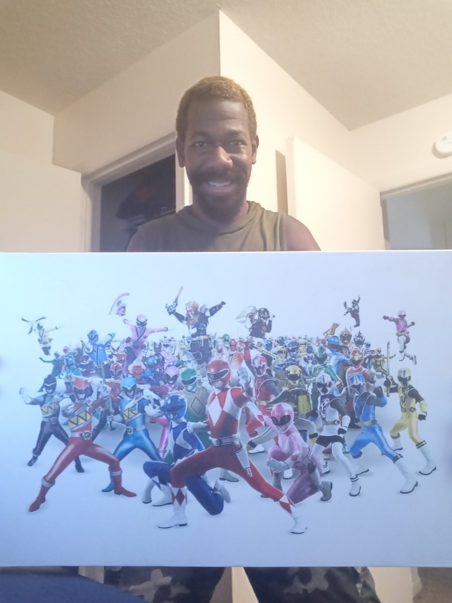 CPryorNYC's tweet photo. This is my @PowerRangers 25th Anniversary Wall Art I got from Amazon 3 years ago thanks to my cousin! It features #PowerRangers past & present before Beast Morphers & Dino Fury! What do you all think? Sound off in the tweets! I'm so excited for the MORPHINOMINAL DAY on Saturday! https://t.co/1Nzhv9duII