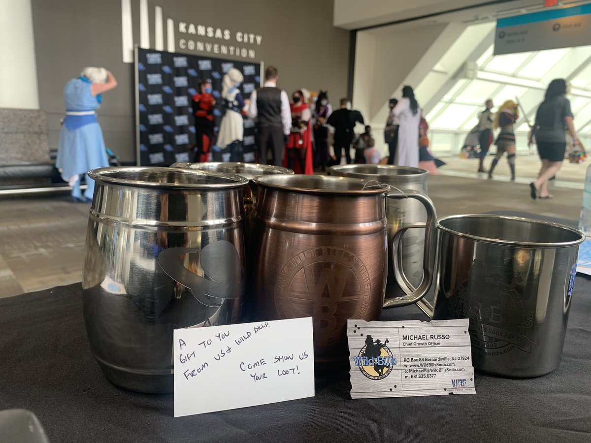 PopUpLockers's tweet photo. We just got home from @PlanetComicon  and had a great weekend! We’re excited to be back at it and running in full force! @WildBillsSoda hooked us up again, and all the sweat and headaches were worth it for the view! https://t.co/aUQwpxJ6Ea