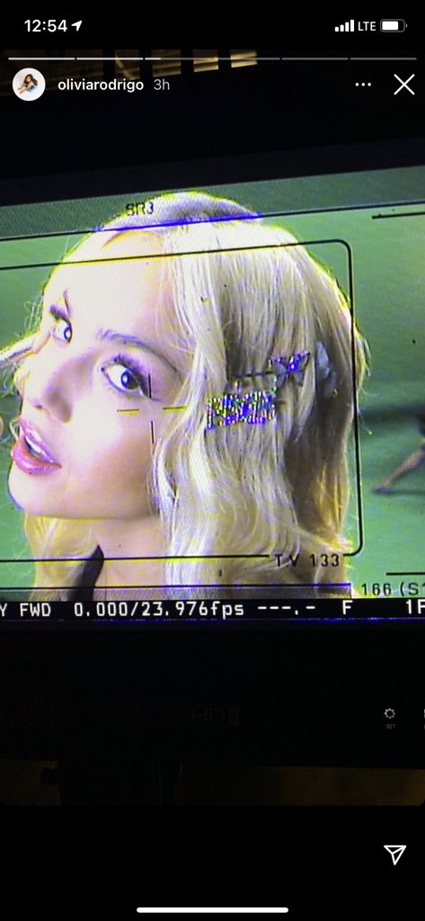 JUNESDAYS's tweet photo. SHES SO INSANE https://t.co/PJFXVitmBO