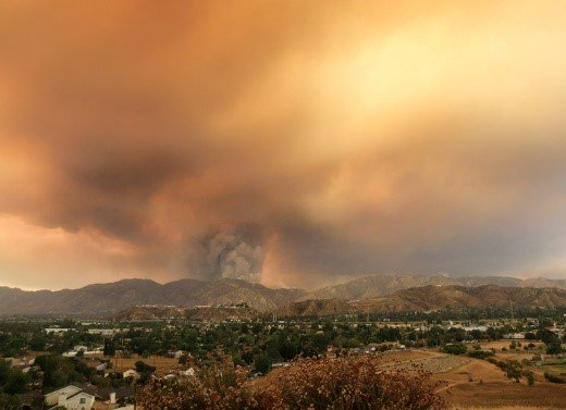 EPARegion8's tweet photo. We just announced @CUBoulder will receive $1.1M in #EPAStar grants for 2 projects to reduce exposure to particulate matter from #wildfire smoke in indoor environments. Principal Investigators @CUEngineering's @marinavance &amp; @CUArtsSciences's @ReidColleenE 
https://t.co/BByhE9RRBn https://t.co/B8gQuqBXuW