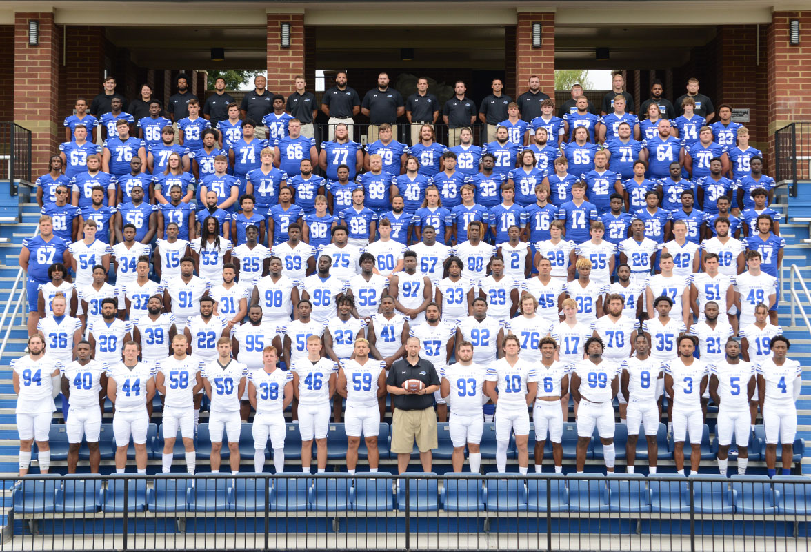 LWUfootball's tweet photo. Media day was a success! Check out this years cast of characters!

📸: https://t.co/ct1Ks4AUPT https://t.co/ZexbdfXmF1