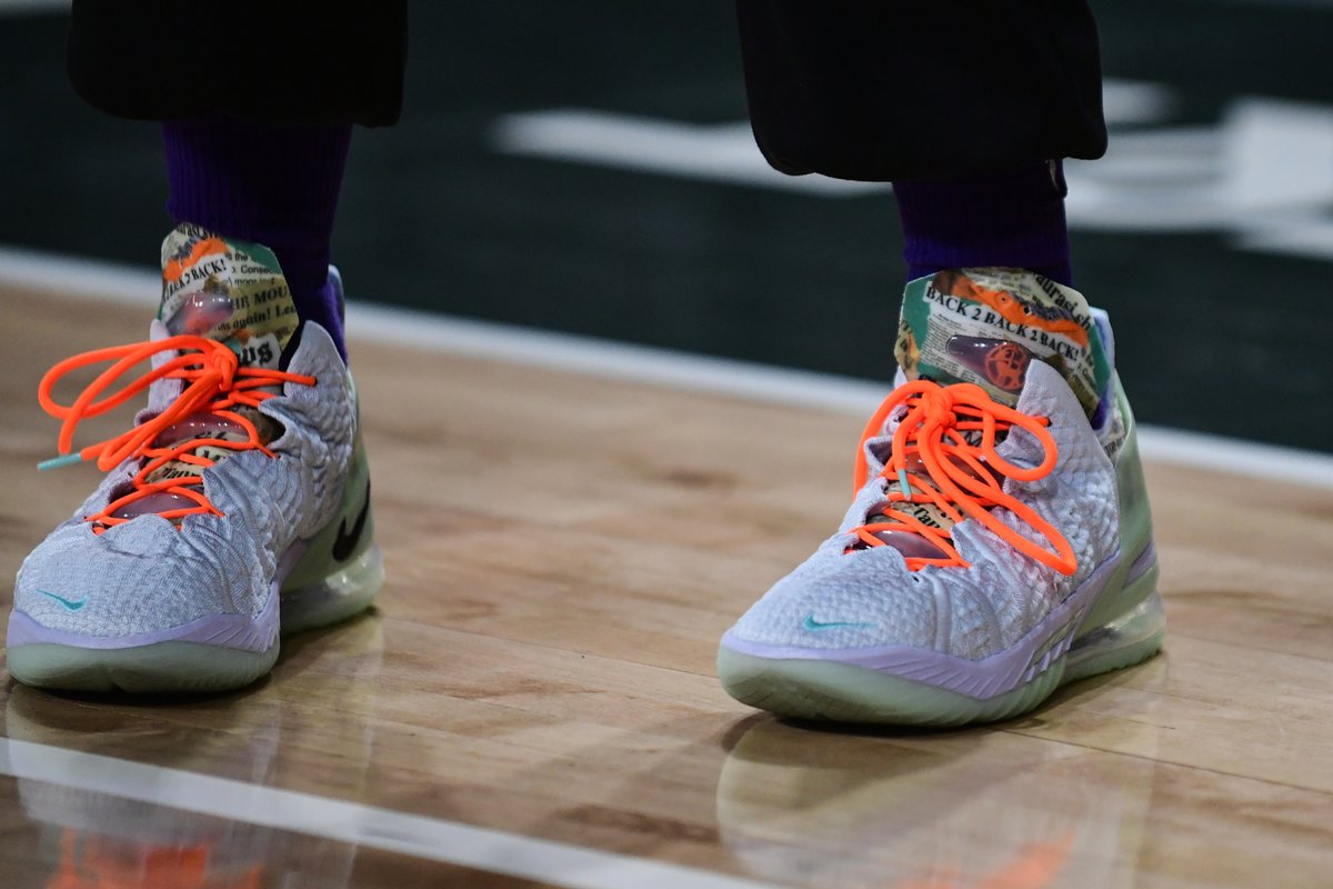 goat vision lebron 18