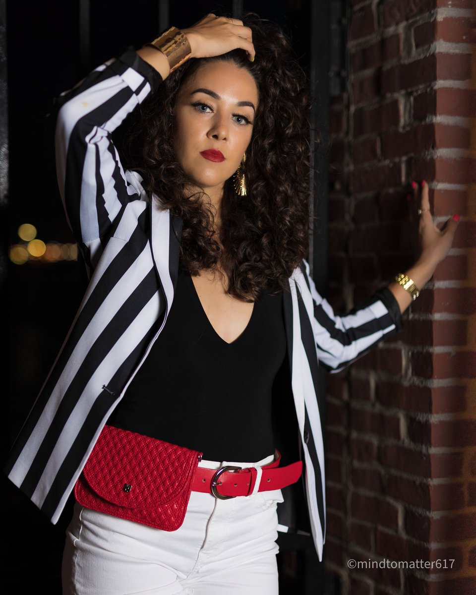 Mindtomatter617's tweet photo. 9 : 0 7 I N S E A P O R T

Model: @elzz__herself
Lighting: @freshxvisuals

#seaportboston #bostonphotography #fashionphotography #streetphotography #summernights #summerinboston #cityvibes #networking #mindtomatter617 #bossladies #topboston https://t.co/gAAPQ0rZ91