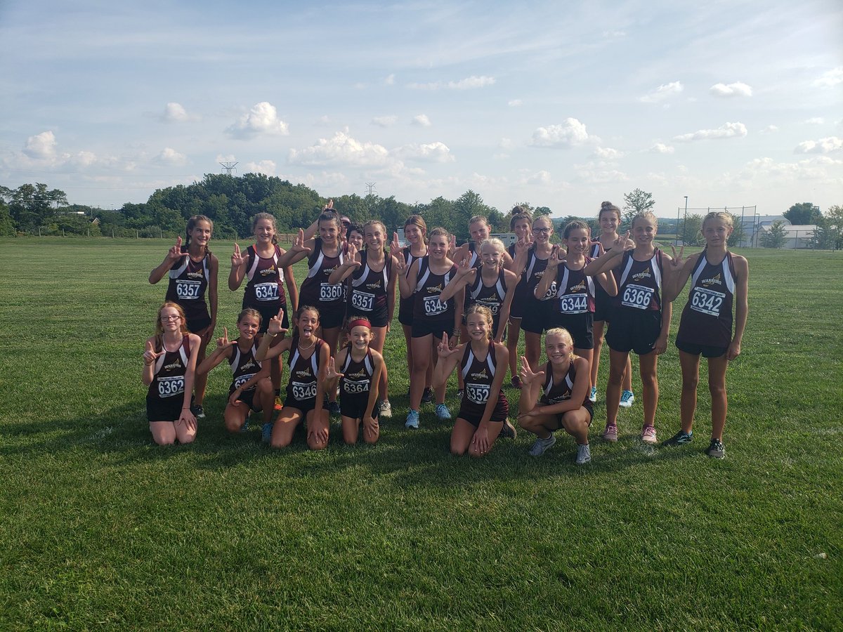 LJHSXC's tweet photo. L's up LJHS XC ladies to run!! https://t.co/4Ed6fQAvcC