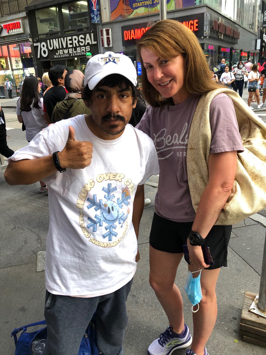 DasWonderGecko's tweet photo. It was great to meet @dagenmcdowell one of my favs #TheFive #Conservative #FoxBusiness #MorningswithMaria #Gutfeld #cuteservative #KennedyNation #redeye #Hannity #FoxNews #tommcdonald #snowflakes #nyc #hangovergang https://t.co/TYBkXSljEh