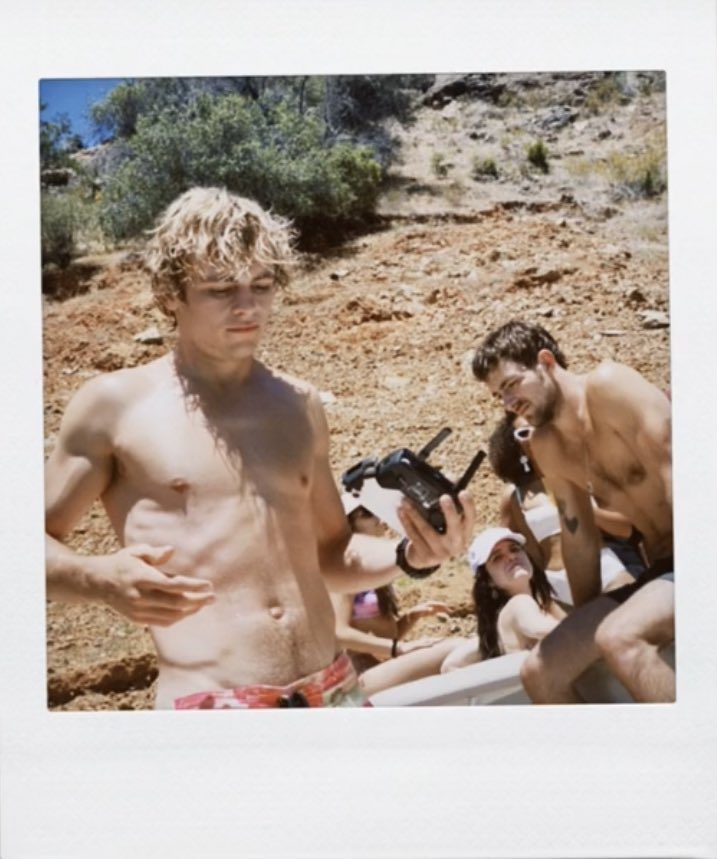 hourly rocky lynch (@rockyhourly) on Twitter photo 