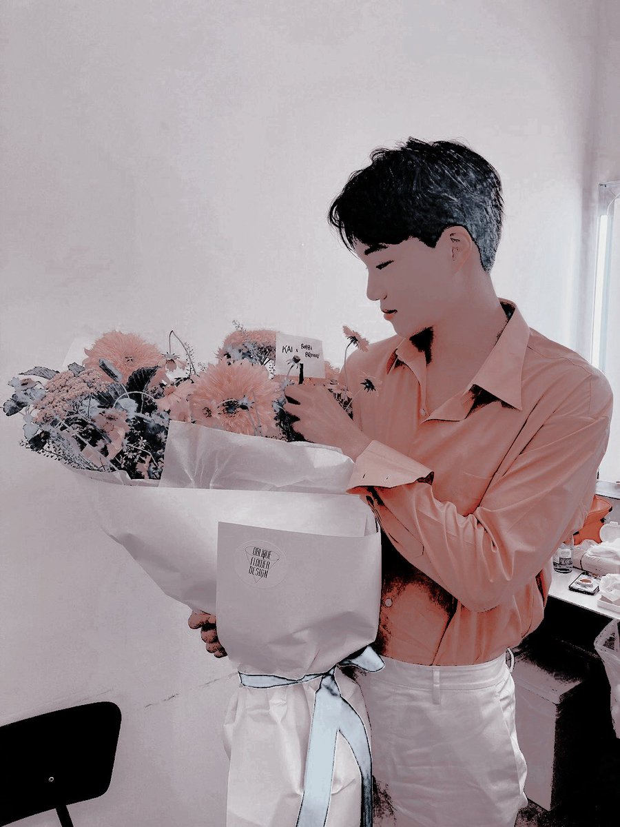 zkdlinm's tweet photo. ⠀ 

  ❏瞅jongίnﾈ🗯❜⌗daίlɣ ❫
getirdiğim birkaç kare gön
lünüzü alabilmeme yardım
cı olacaktır... erigom'un pa
muk gibi bir kalbi olduğunu
iyi biliyorum. özlediniz mi b
akalım beni??benim kadar
çok mu özlediniz?? 
   㖁tꫀddɣ⇢bꫀ(ə)r从sns્
   ⦅⇩upɗαte📸❍zkdlinm໒.

⠀ ⠀ https://t.co/Xn5CPKGNAT