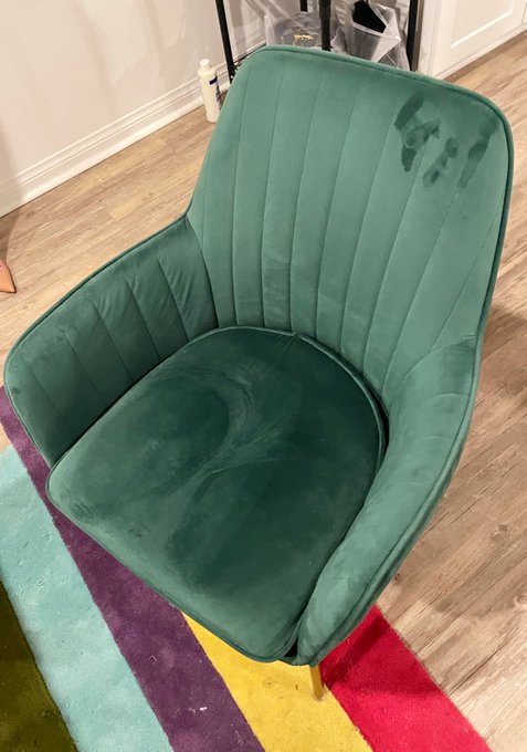 i left the kitchen, but my ass didn&rsquo;t https://t.co/vLeIQ4Rq55