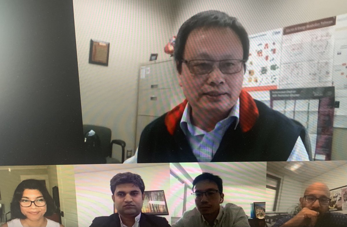 Jess4genes's tweet image. Just finished up another awesome session at #BCVS21 discussing extracellular vesicles, #exosomes, and #smallRNAs! 

Thanks to all of the speakers!