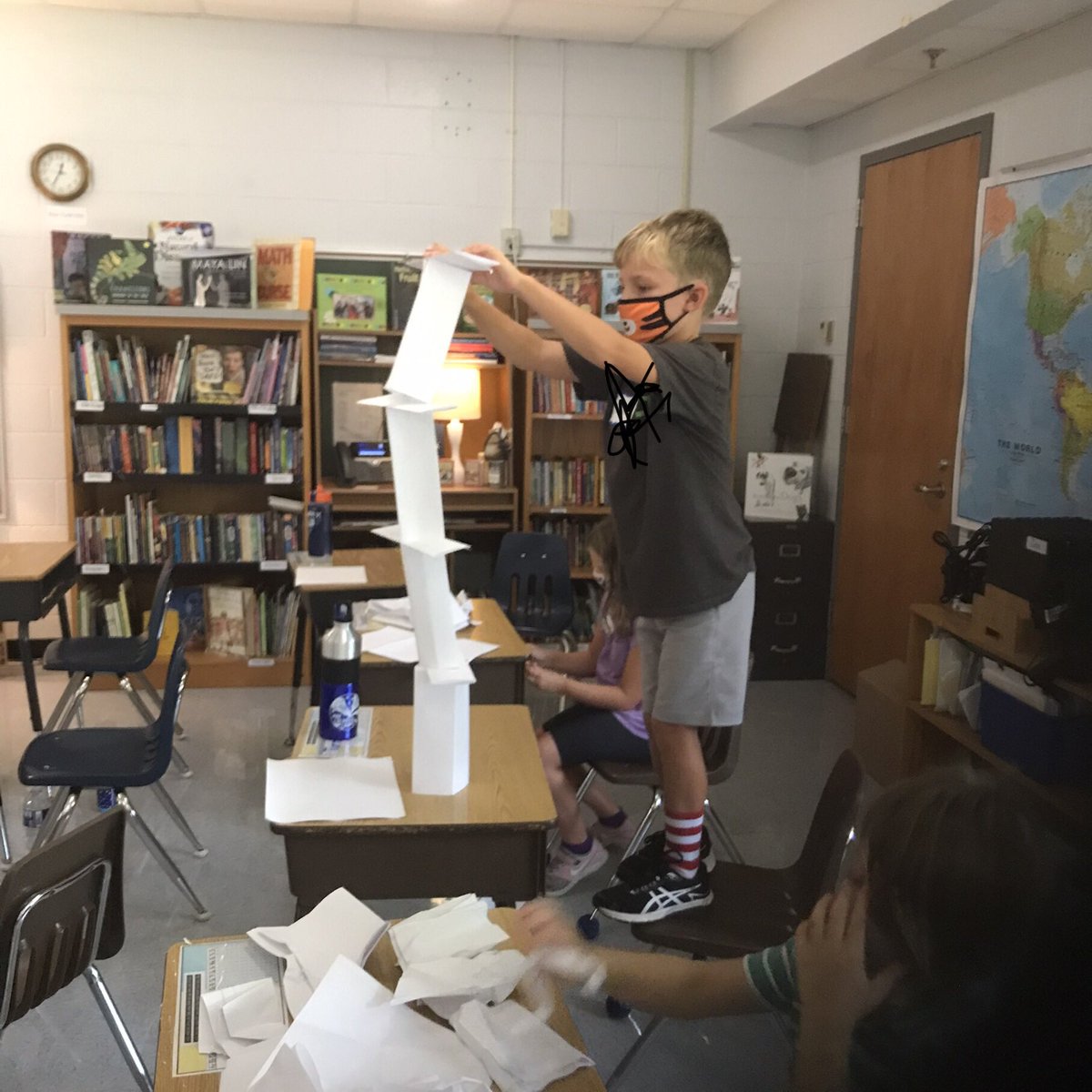 anne straume (@chalkrelic) on Twitter photo First fabulous day of #3rd <a href="/MeriwetherLES/">Meriwether Lewis</a> Design the tallest tower you can with 20 sheets of paper. That’s it. Only paper. #workinprogress First fabulous day of #3rd <a href="/MeriwetherLES/">Meriwether Lewis</a> Design the tallest tower you can with 20 sheets of paper. That’s it. Only paper. #workinprogress