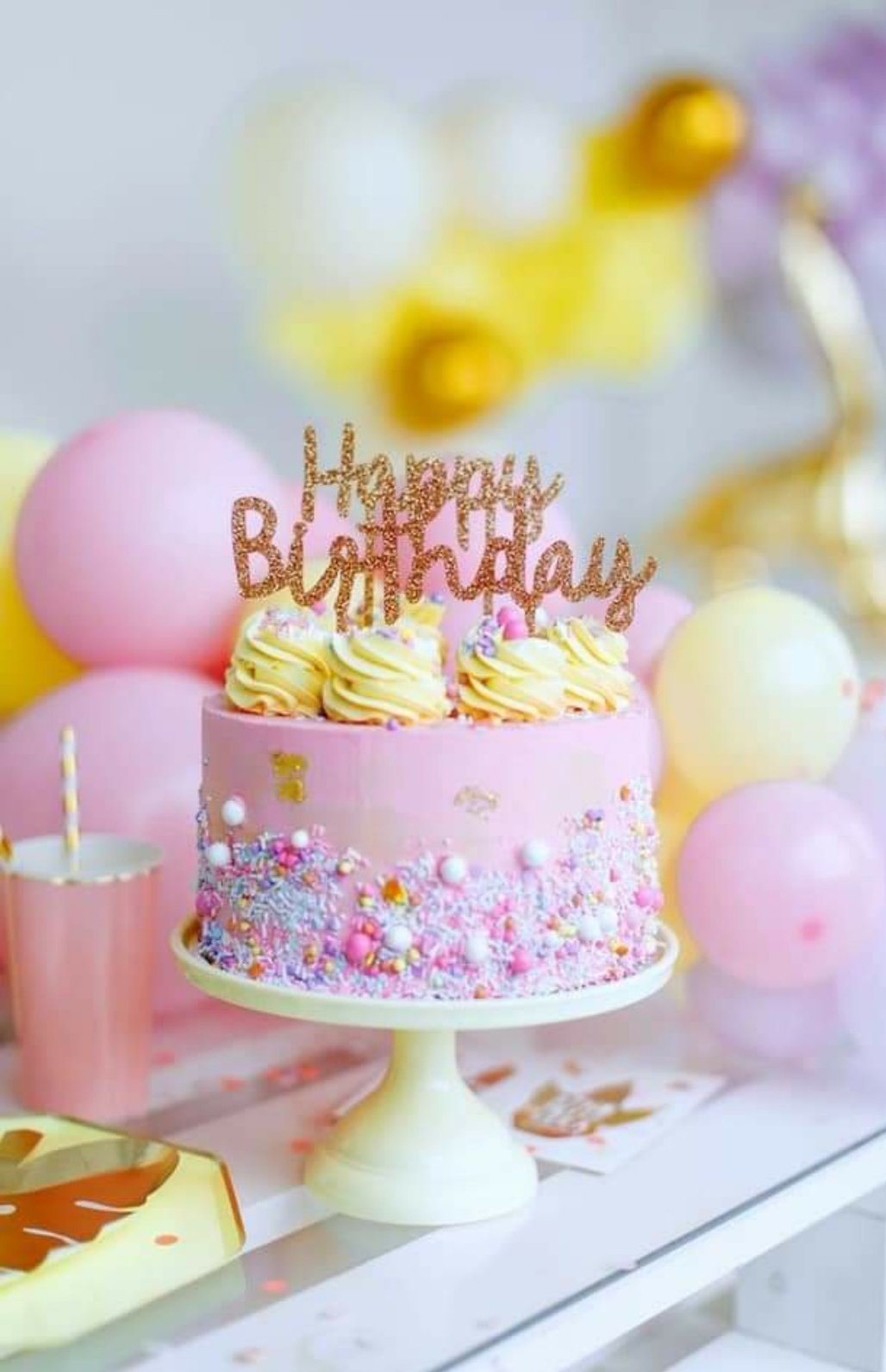  Happy Birthday to a national treasure! 