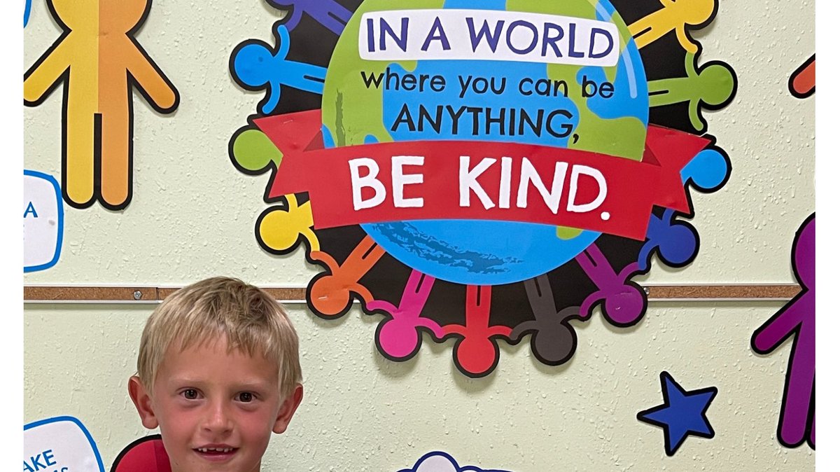 cfcatholic's tweet photo. Kindness counts! We’re back at it for 2021-22! It’s always a great day when you start and end it with prayer at St. Patrick Catholic School. https://t.co/ALzS2fMGl9