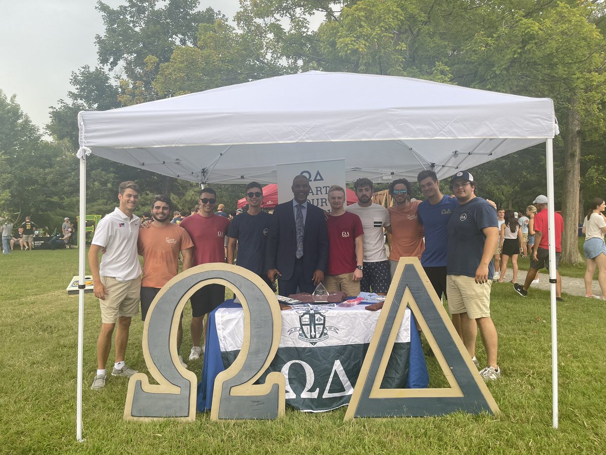 Thank you to <a href="/SIUChancellor/">Chancellor Austin A. Lane</a> for stopping by at the Greek BBQ! Go Dawgs!