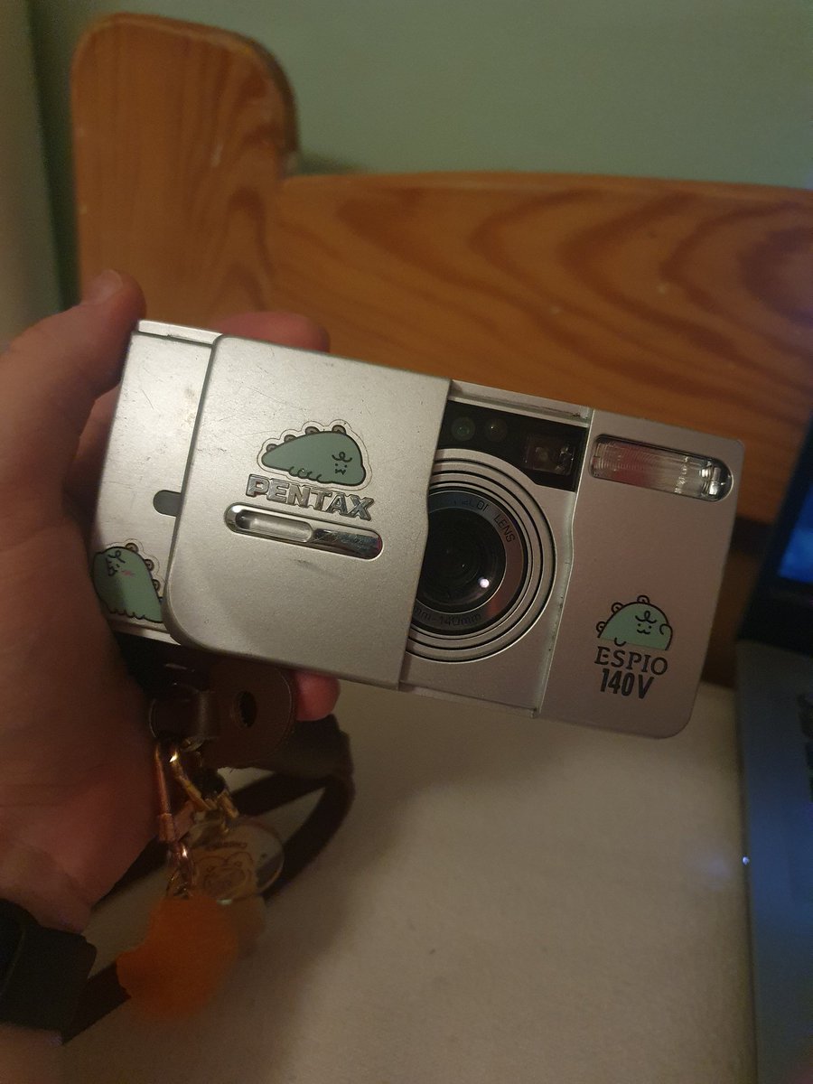 wikelel's tweet photo. the camera (stylishly beaten up) vs the film! https://t.co/dk37p5Jeeq