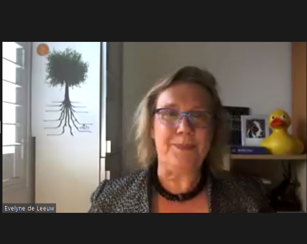 ACOSS's tweet photo. More mental health conditions exist the more income deprived or financially strained you are, says @evelynedeleeuw @CHETRE_au @cphce_unsw @SPRC_UNSW in ACOSS & @UNSW webinar on health and inequality https://t.co/dDHit4FPve