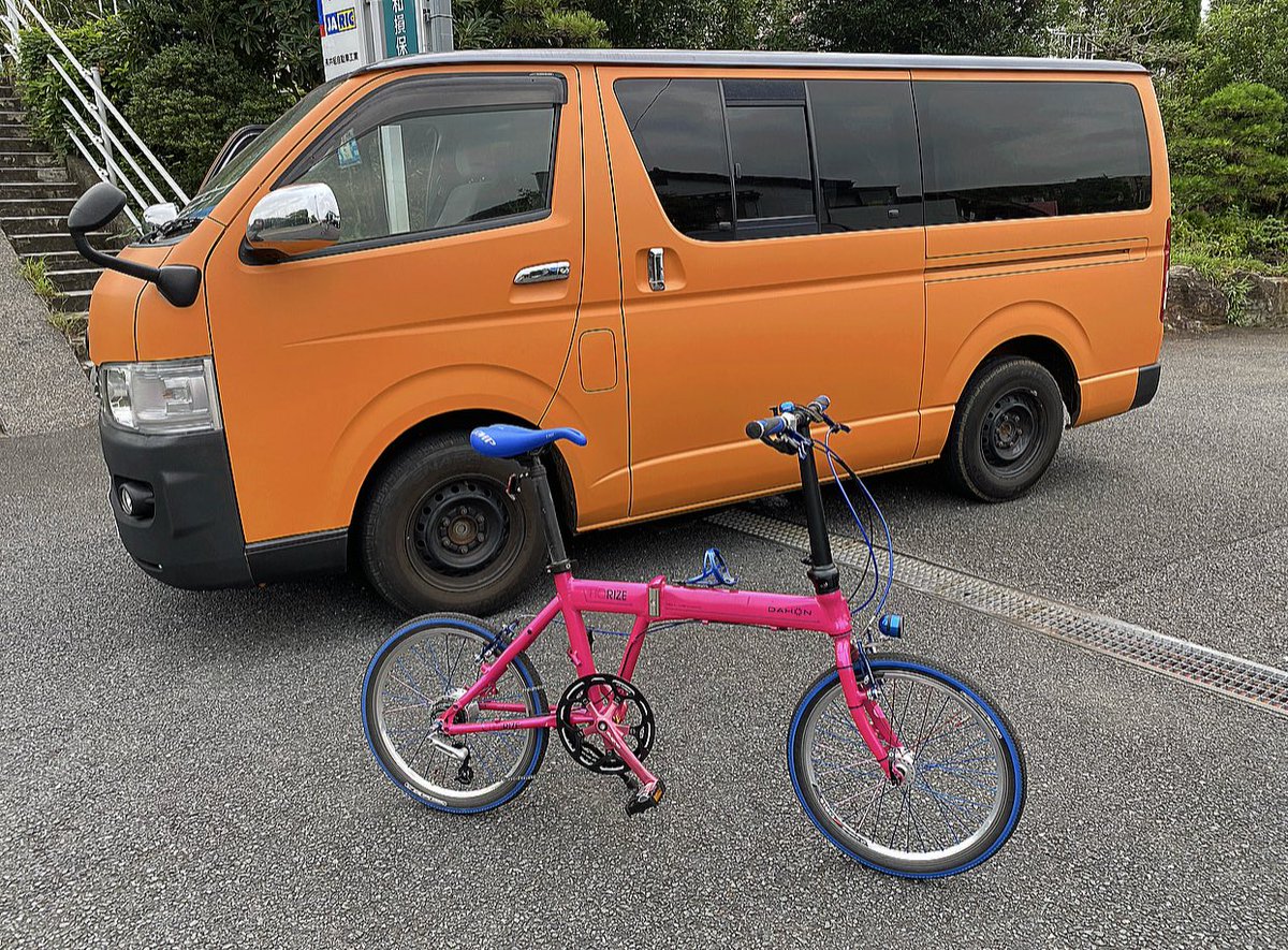 chuokubo1's tweet photo. 自転車（Dahon Horize ）で入院宙のハイエースお迎え

今回も信頼の井組自動車でメンテしていただきました

#sahon #ハイエース　#井組自動車 https://t.co/lLqbJd06v3