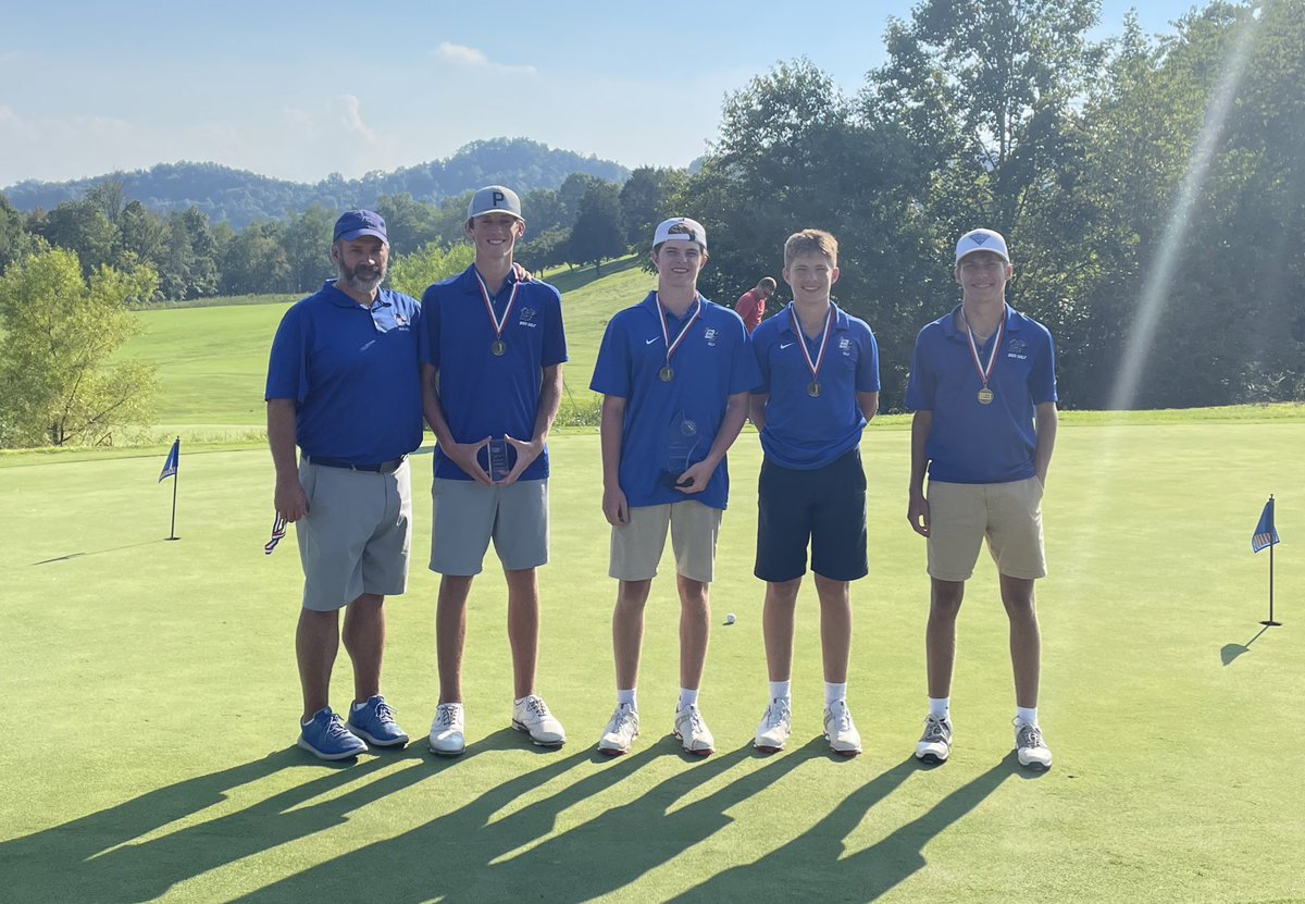 Breathitt High All A regional team champs!  <a href="/weston2006/">Weston Miller</a> back to back individual championships!