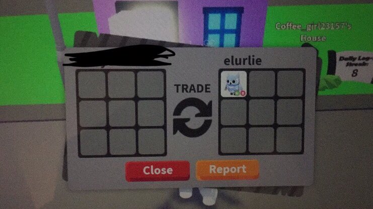 Amy_Anime16's tweet photo. @elurlie Trades are legit heres proof. And reminder please be patient unlike me c: https://t.co/mS9YuiGJ8G