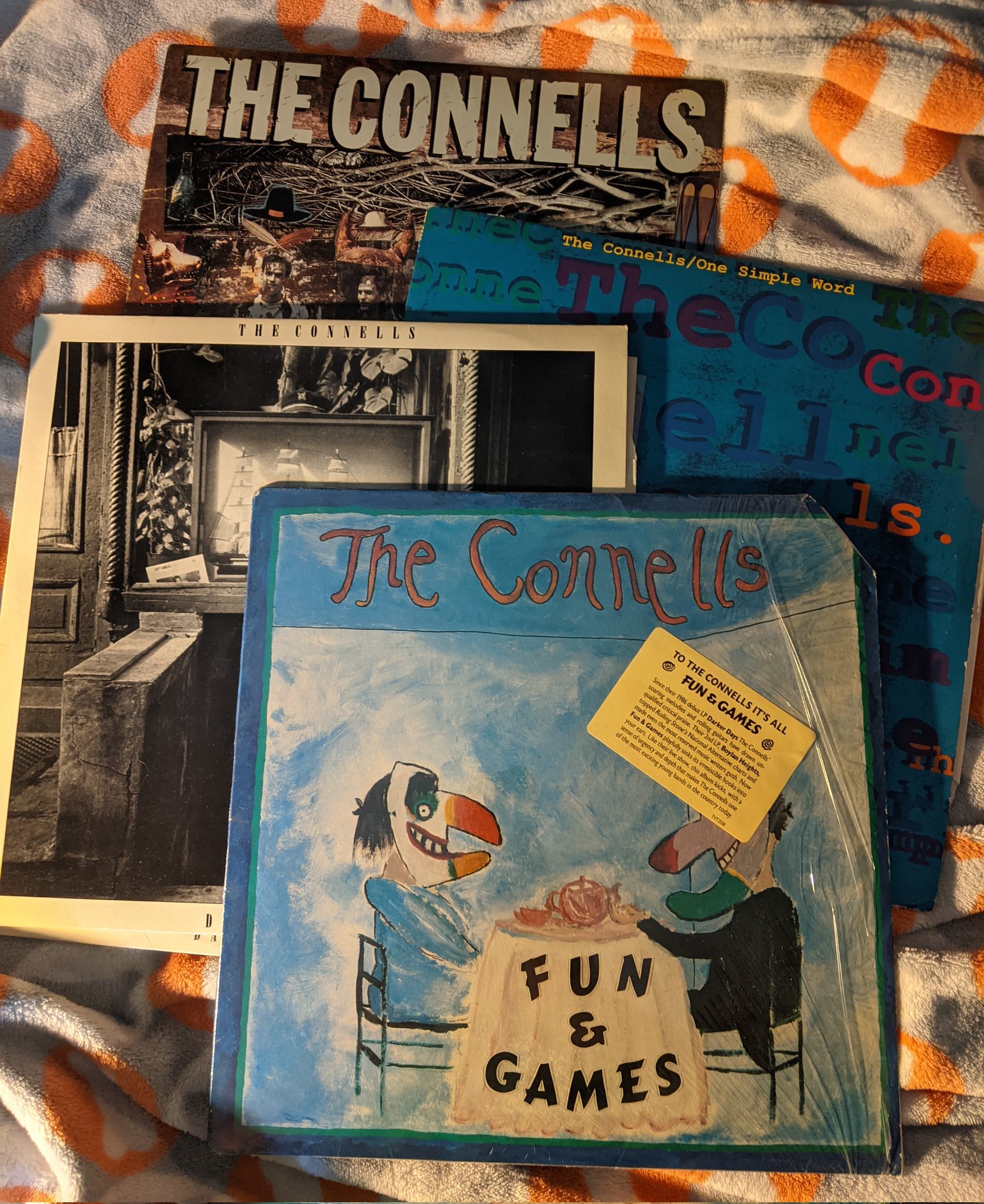 Mars udmelding Vidner The Connells on Twitter: "The last widely distributed Connells album on  vinyl was 1990's One Simple Word. Surprisingly Ring, our best selling  album, was only released on vinyl in Greece and reportedly