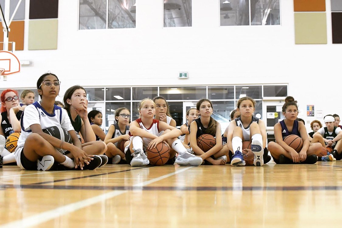 The FOCUS is real 🎯 Looking forward to session III in Halifax this weekend! <a href="/JrPhenomCamp/">JuniorPhenomCamp</a> 🏀⭐️ #PhenomCamp #shegotgame🏀 #Desire