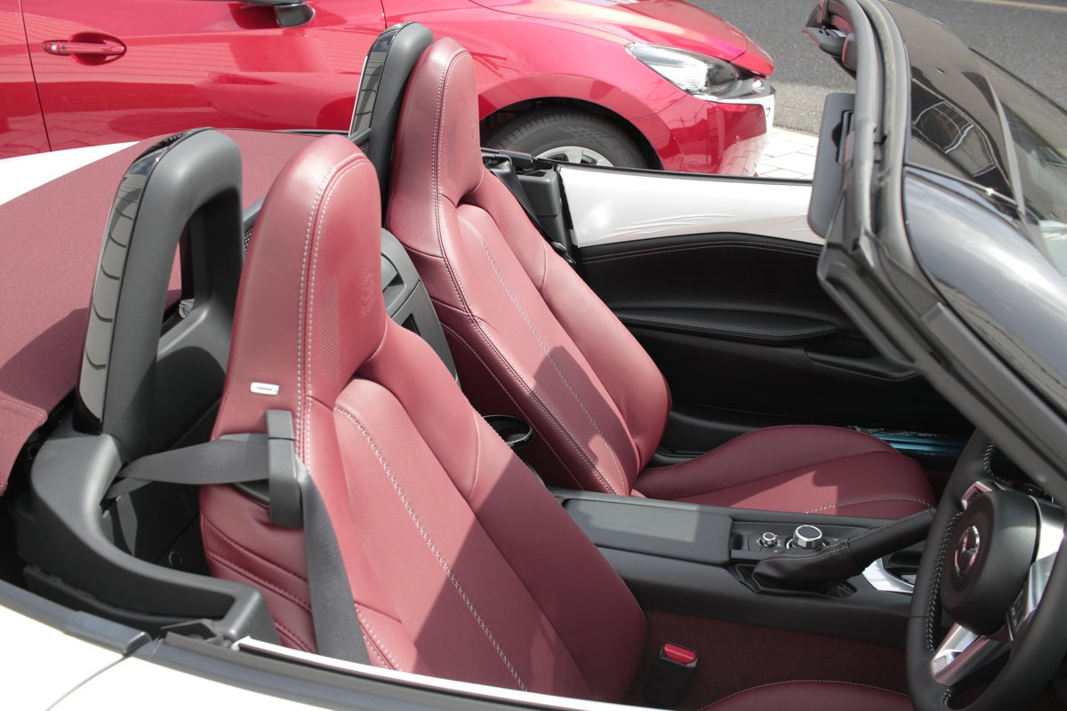 Atロードスター試乗車あります