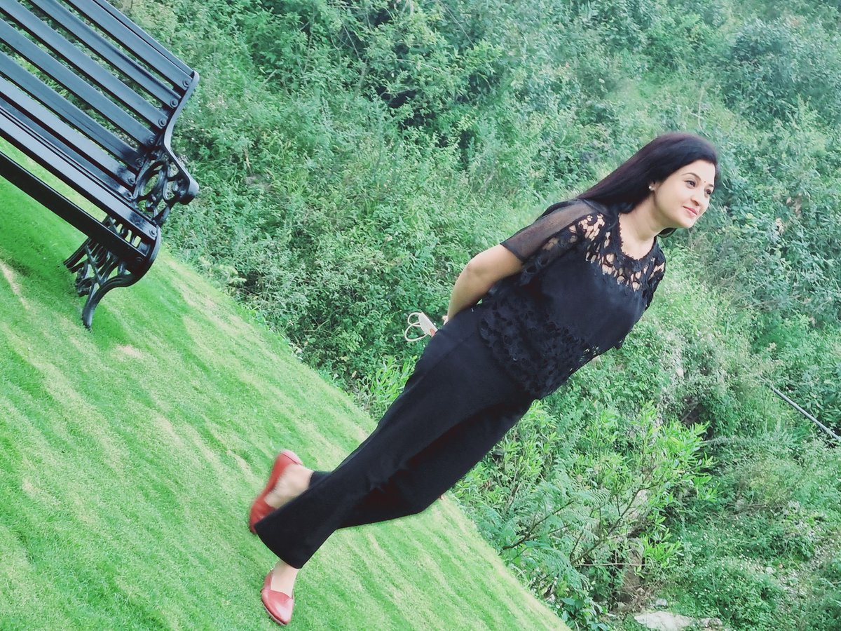 LambaAlka's tweet photo. #IncredibleIndia #MotherNature &amp; just Me ❤️🇮🇳🙏 https://t.co/mY6YJWx4Y3