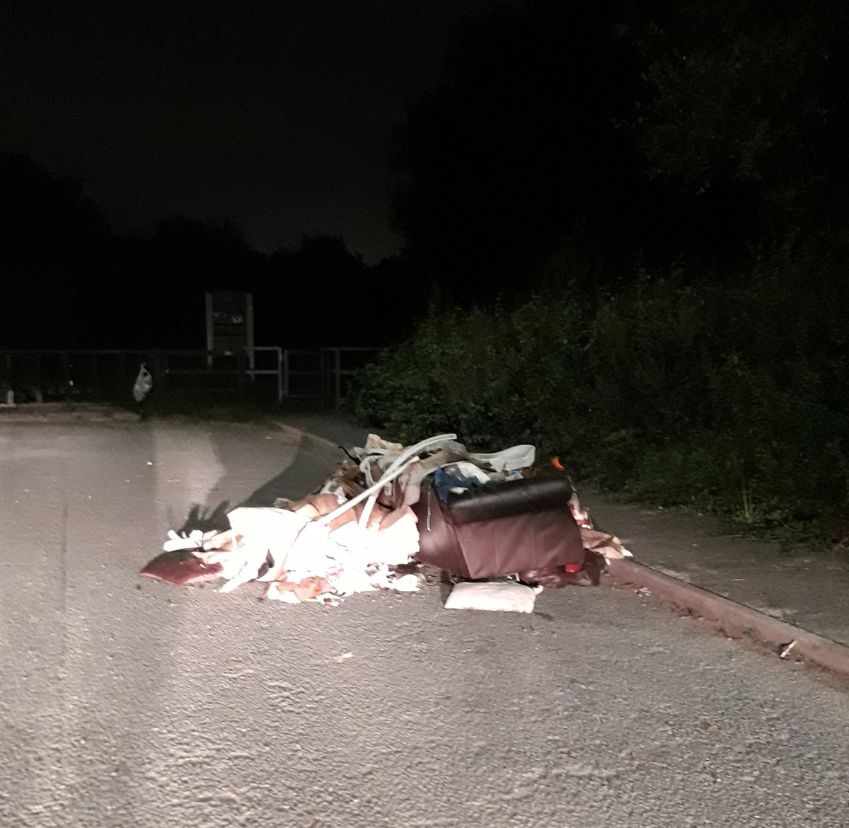 PLJackson2's tweet image. 03.30 this morning.  
On the road between @Wickes and Gap Clifton. M27 Let's hope the camera caught them. @VanessaH_BaH if i have missed anyone out below can you re tweet.
@SalfordHeroes @SalfordCouncil @swintonpendle @GMPSalford