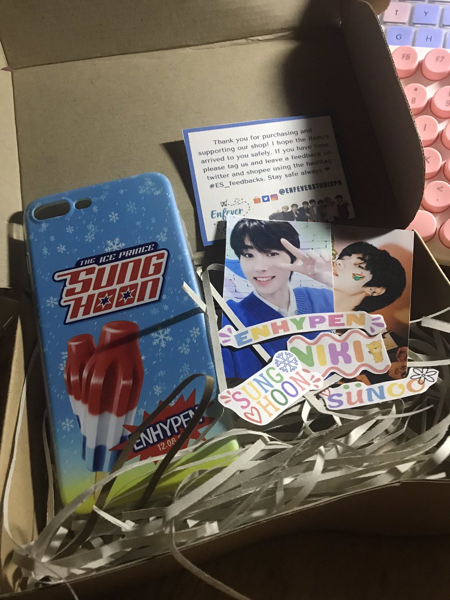 taereungzcart's tweet photo. thank you so much for packing the case safely! super cute niya 🤍 @EnfeverStudioPH #ES_feedbacks https://t.co/0NWAHsalml